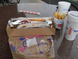 Sonic Drive-in