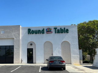 Round Table Pizza