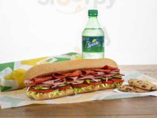 Subway Sandwiches & Salads