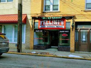 Fellini's Pizzeria