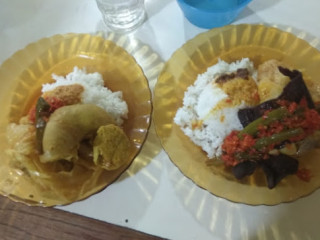 Nan Sabana Nasi Kapau