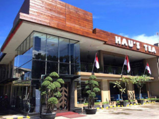 Hau's Tea Juanda