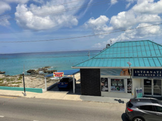 Hard Rock Cafe Cayman Islands