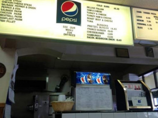 Fratello's Pizzeria
