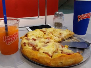 Jeno's Pizza