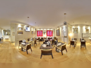 La Piazza Cocktail Caffè