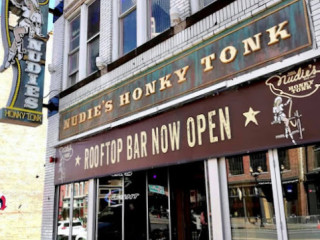 Nudie's Honky Tonk