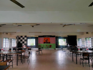 Ruet Cafeteria