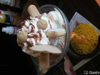 Eiscafé Limya