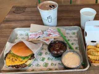 Shake Shack Parsippany Atop The Hill