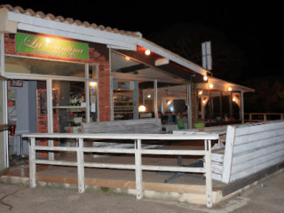 La Cantina