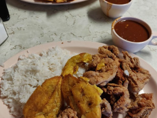 El Kiosko Panaderia Y Pltr