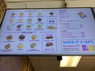 Insomnia Cookies