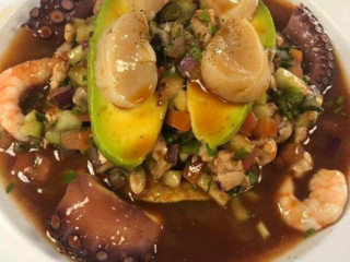 Mariscos Los Dorados