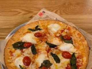 Blaze Pizza