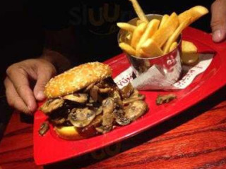 Red Robin Gourmet Burgers And Brews