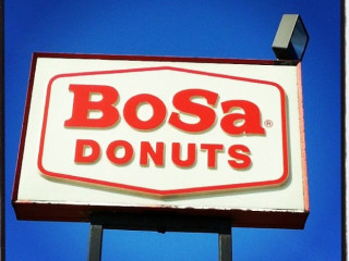 Bosa Donuts