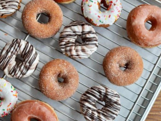 Stan's Donuts And Coffee South Loop