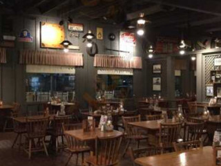 Cracker Barrel