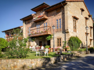 Hosteria De Quijas