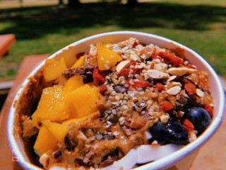 Ubatuba Açaí Sherman Oaks