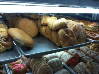 El Tepeyac Bakery