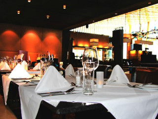 Cuisino Bar & Lounge