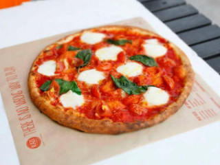 Blaze Pizza