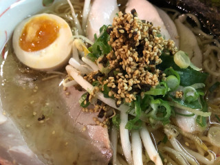 Taro's Ramen & Cafe