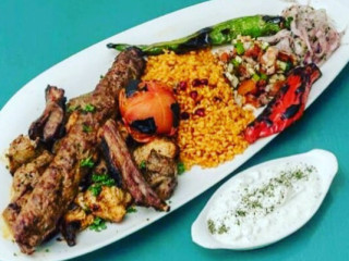 Pera - Turkish Mangal & Meze Bar