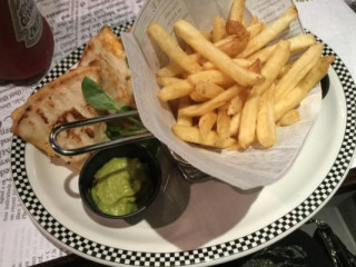 restaurant image