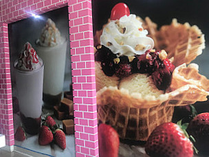 Baskin Robbins