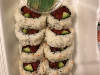 Orange Roll Sushi