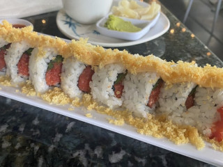 Yellowfinn Sushi Bar & Grill