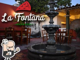 La Fontana Pizza