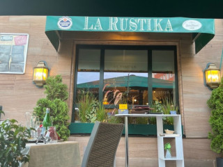 La Rustika