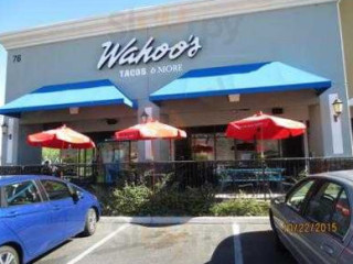 Wahoo's Fish Taco California Beach Cuisine