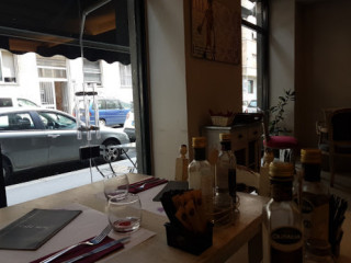 Café Midi