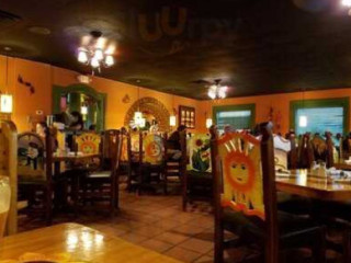 El Meson At Hamilton Place