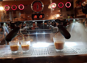 Mayra's Living Room Cafe