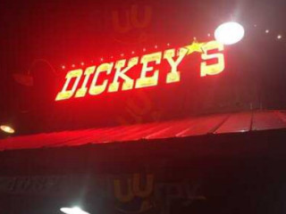 Dickey's Barbecue Pit