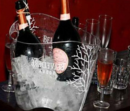Club 1