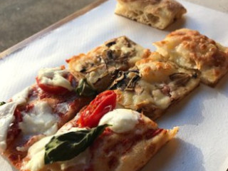 Sanso Pizza Di Tannous Fadi C