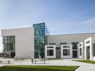 Main I. T. Carlow