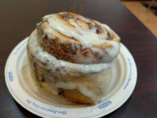 Cinnabon