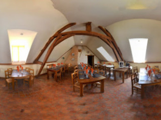 L'auberge Du Moulin De Vanneau