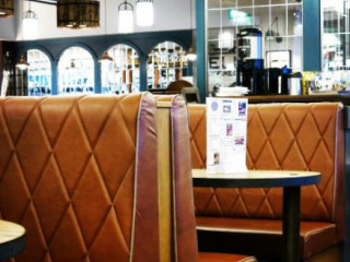 Wetherspoon