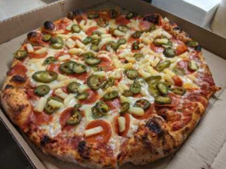 Giant New York Pizza