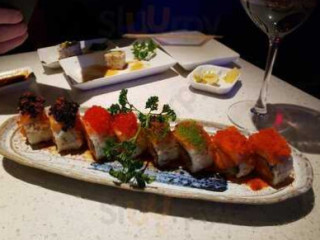 Addison Sushi 469