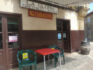 La Gloria, Comestibles Y Bebidas